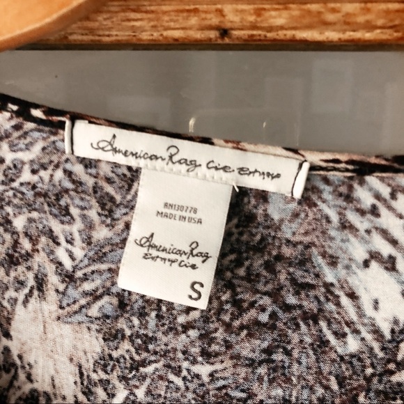 American Rag Crop Top - Picture 3 of 4